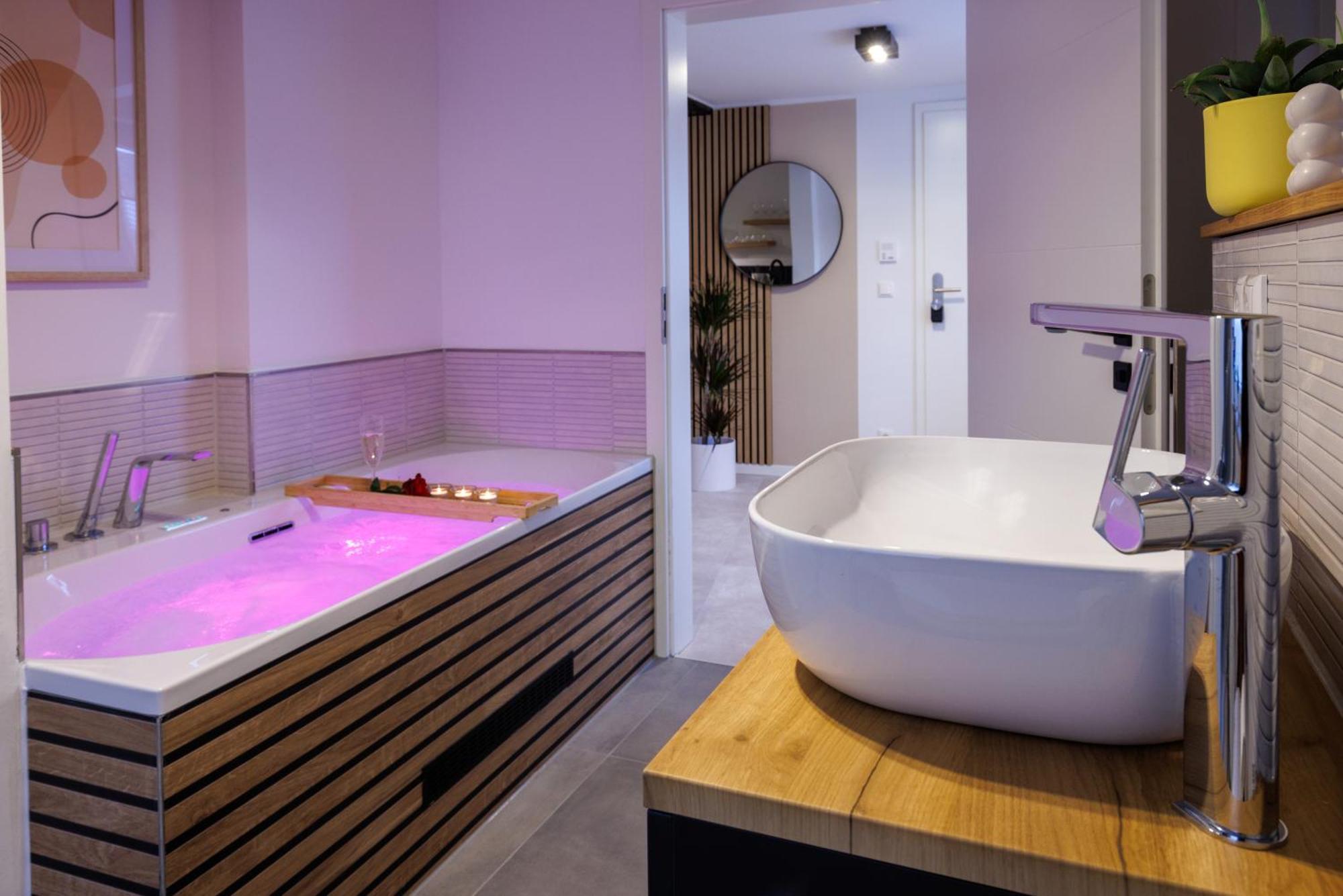Romantisches Apartment Mit Whirlpool In Bayreuther Fussgaengerzone Eksteriør billede